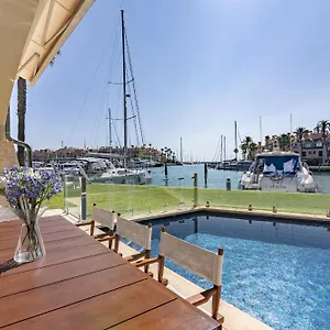  Apartment Waterside In Sotogrande Marina With Private Pool